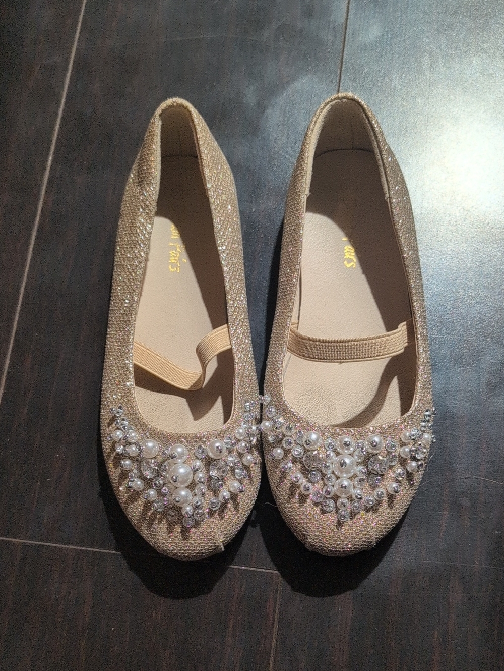 Dream Pairs Girls Pearl & Rhinestone Sparkle Flats - Champagne